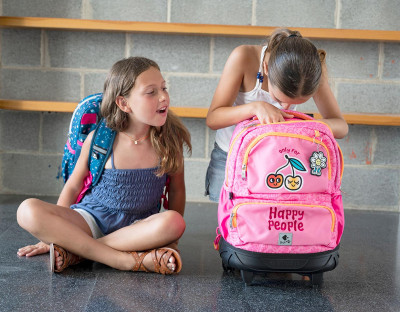 Novas colecoes de volta a escola 2025